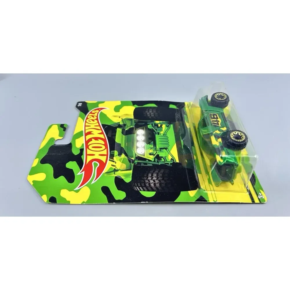 Hot Wheels BAJA TRUCK Camouflage Series 7/8 Green Yellow 1:64 Diecast Mattel NOC